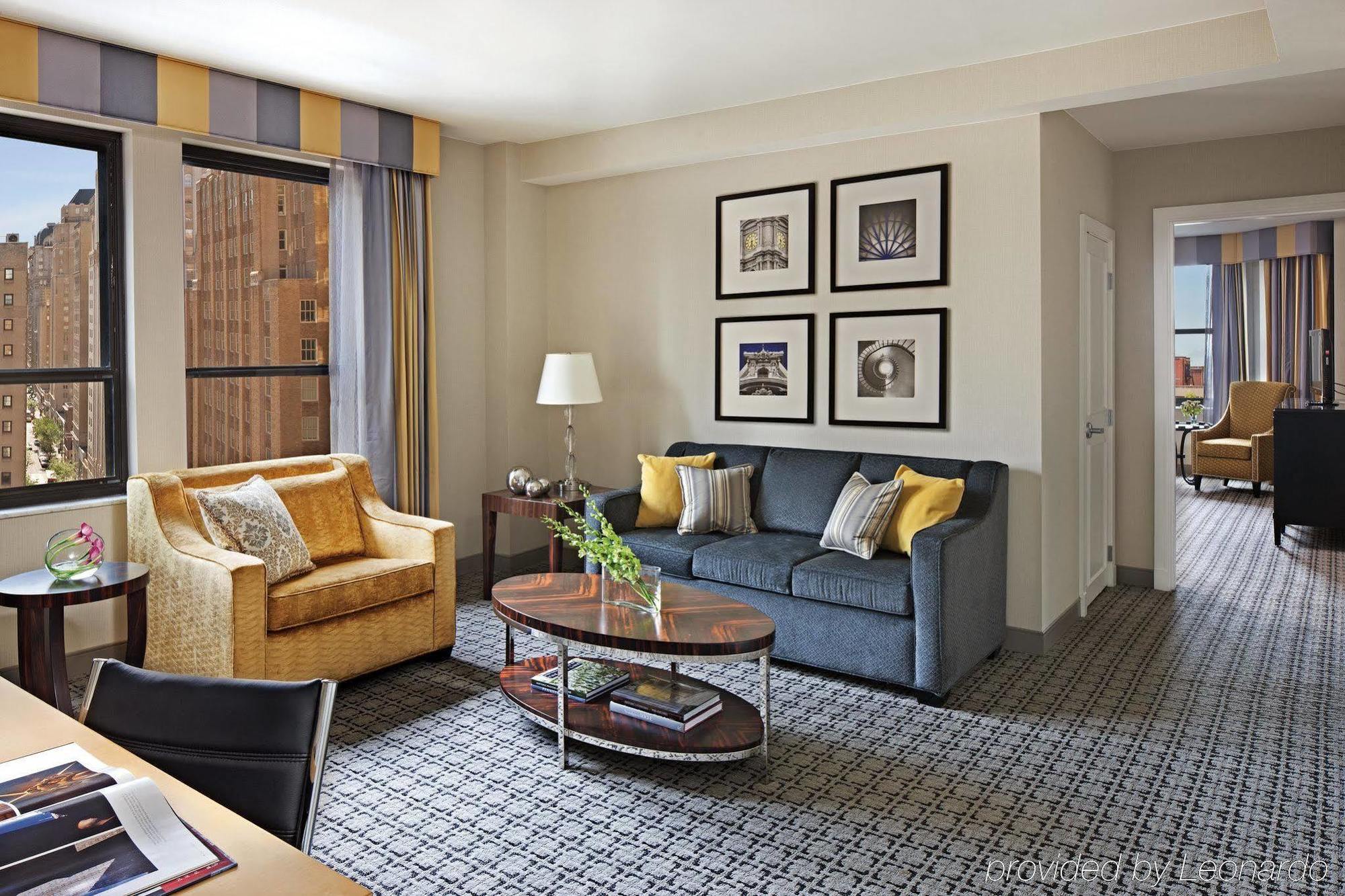 The Latham Hotel - Downtown Philadelphia Room photo